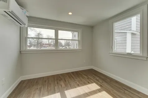 16 Dunlap Street Brunswick ME 04011