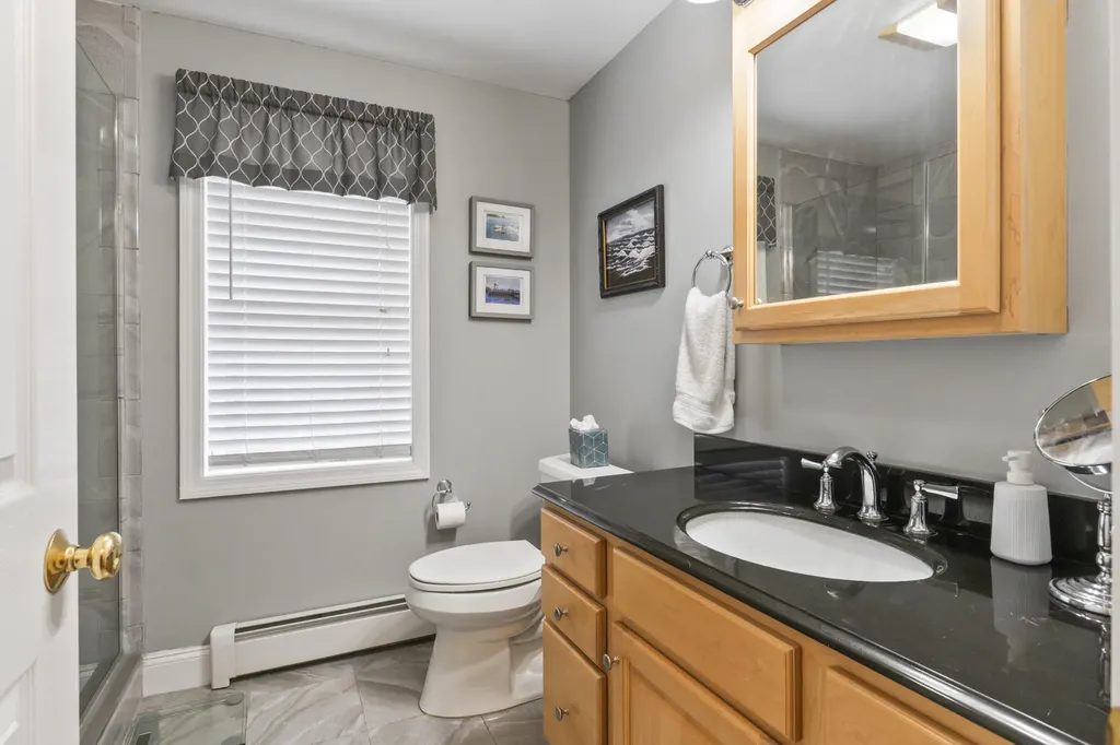 1126 Coles Hill Road Wells ME 04090