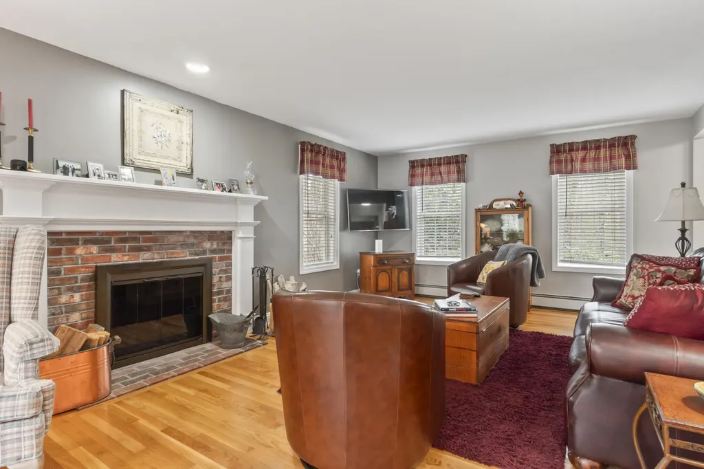 1126 Coles Hill Road Wells ME 04090