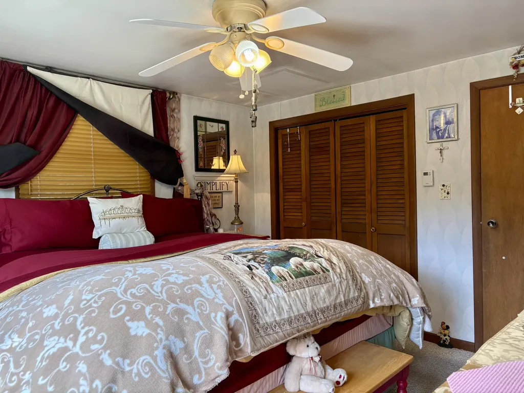 811 Route 120 Rumford ME 04276