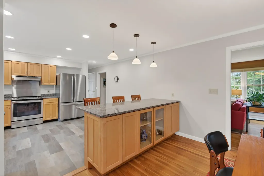 556 Mere Point Road Brunswick ME 04011