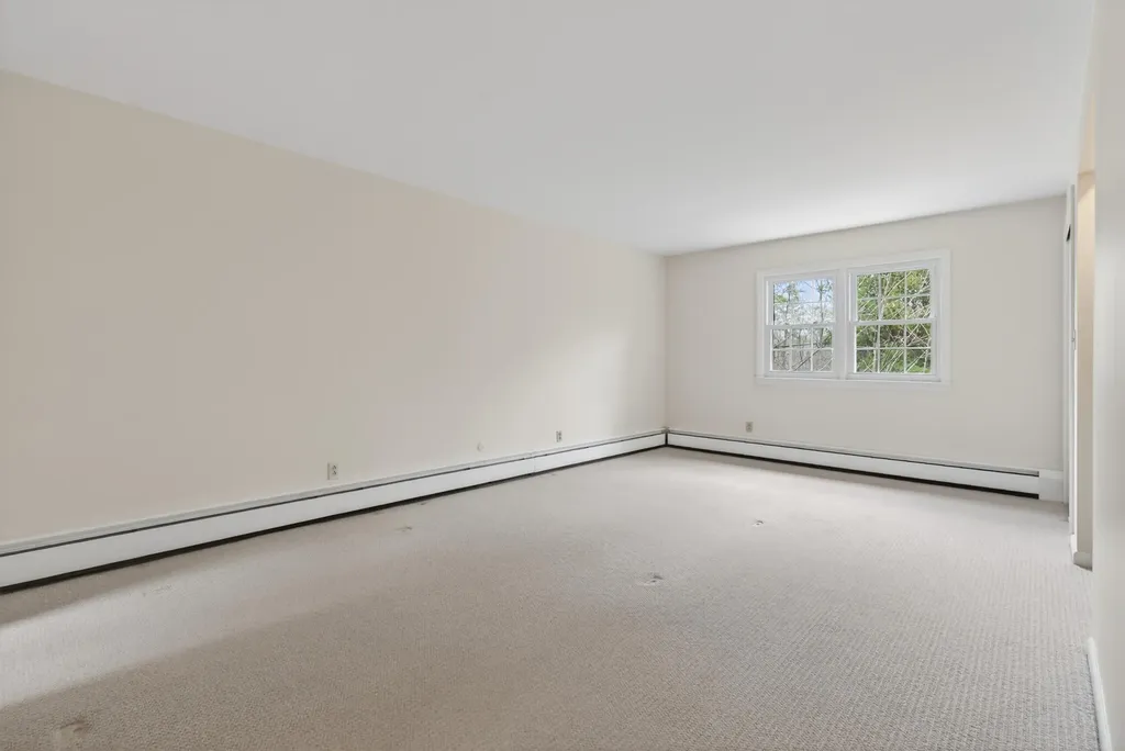 556 Mere Point Road Brunswick ME 04011