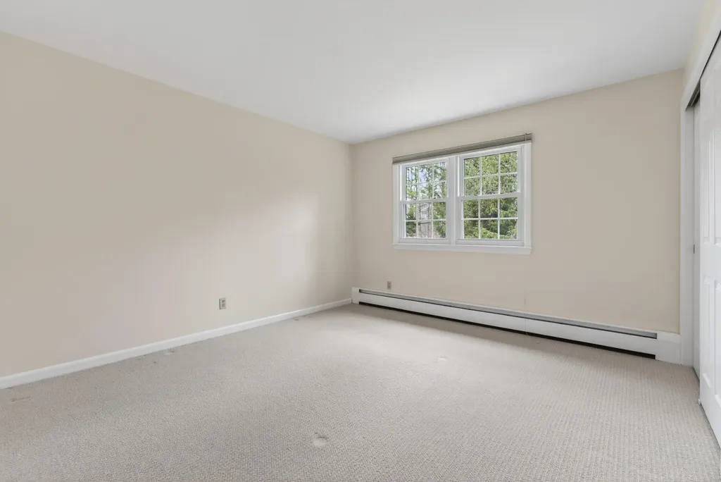556 Mere Point Road Brunswick ME 04011