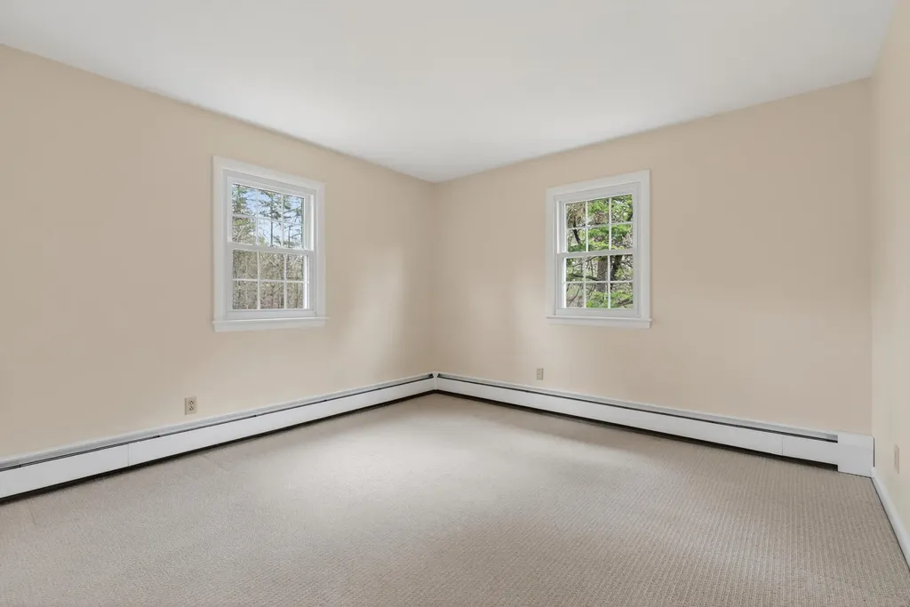 556 Mere Point Road Brunswick ME 04011