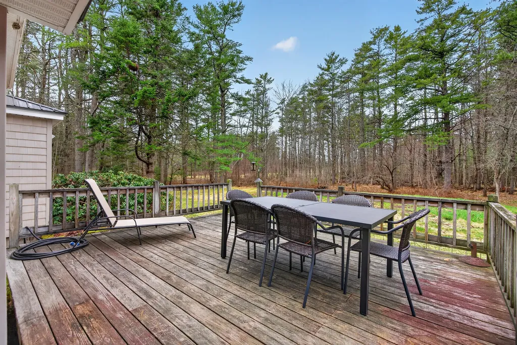 556 Mere Point Road Brunswick ME 04011