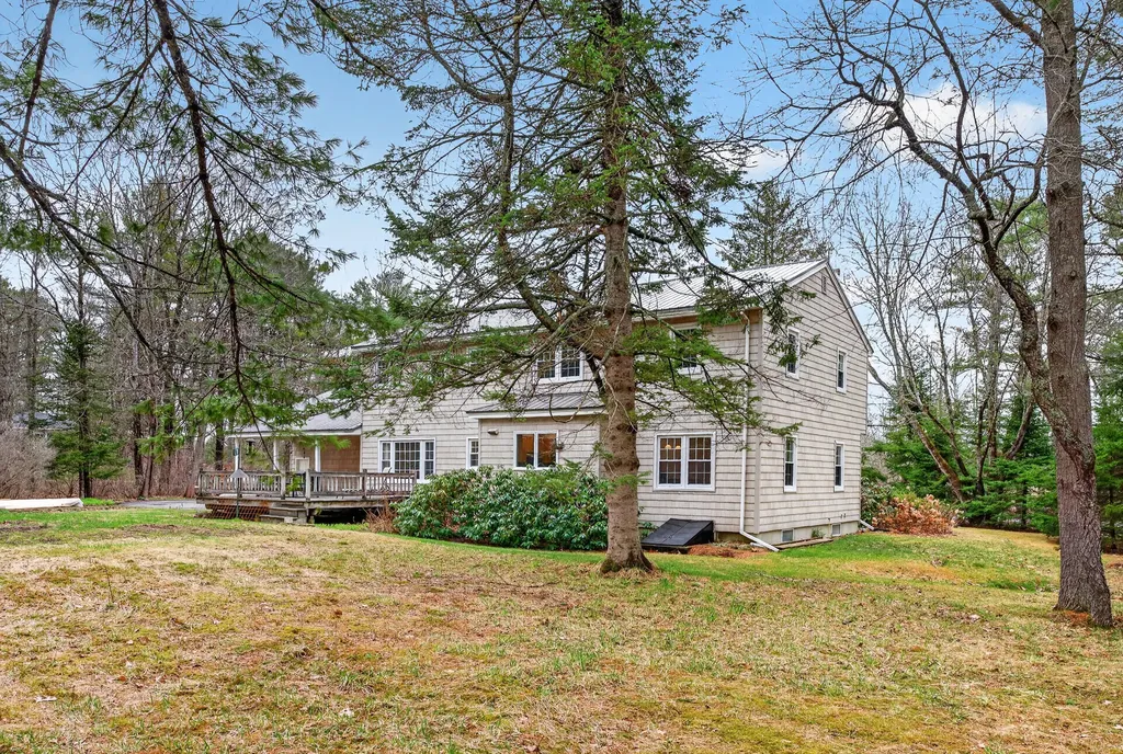 556 Mere Point Road Brunswick ME 04011