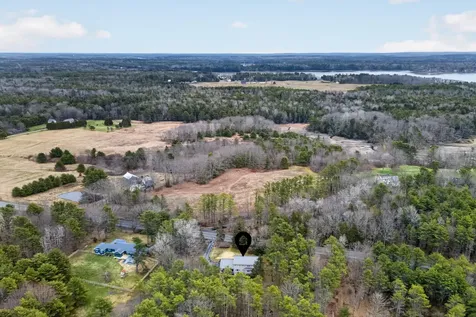 556 Mere Point Road Brunswick ME 04011
