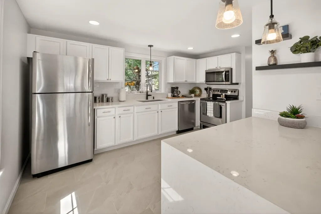 56 Ruby Lane Portland ME 04103