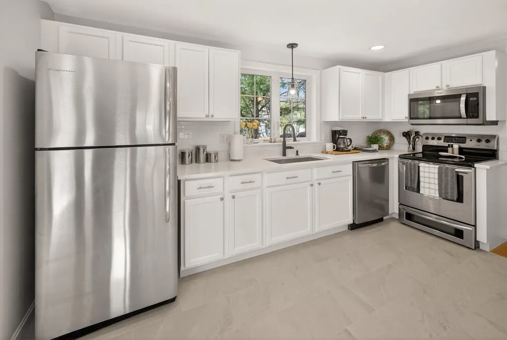 56 Ruby Lane Portland ME 04103