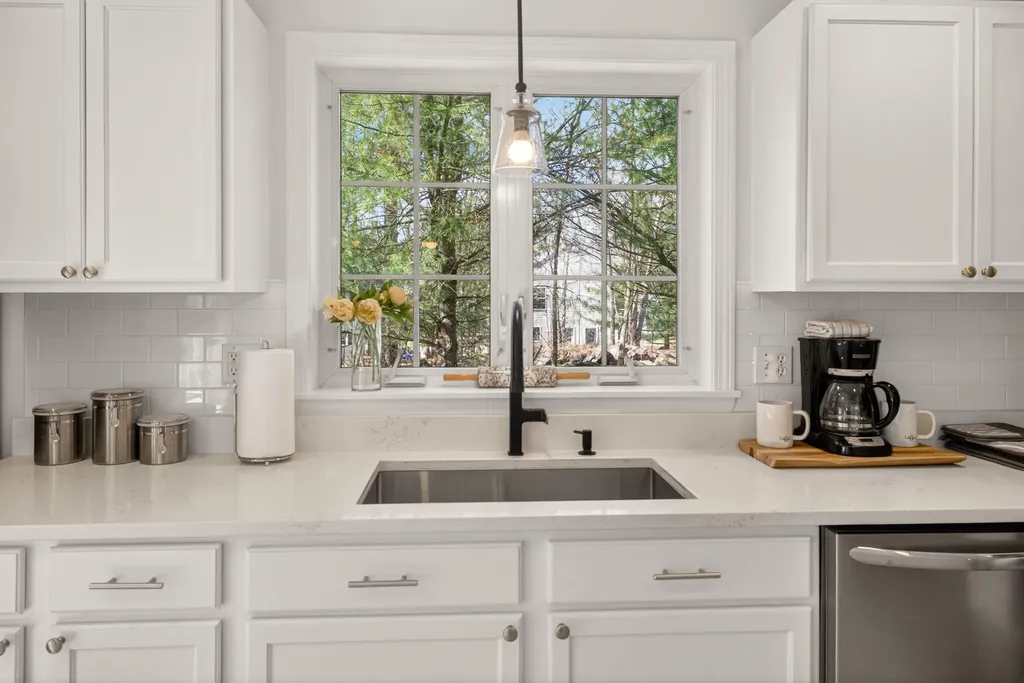 56 Ruby Lane Portland ME 04103