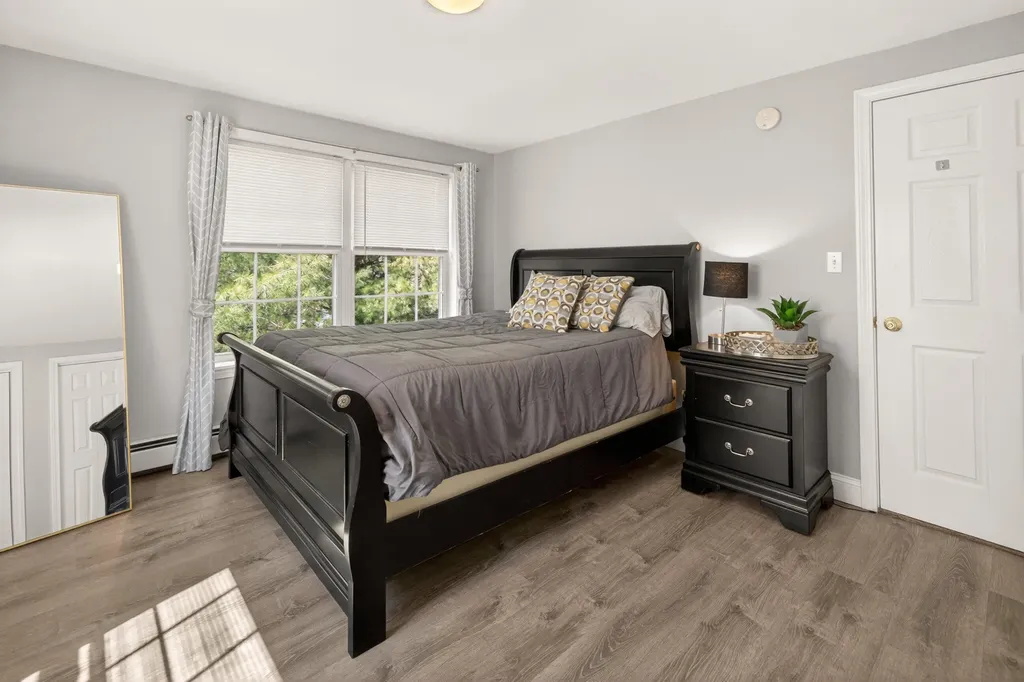 56 Ruby Lane Portland ME 04103