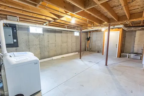 56 Ruby Lane Portland ME 04103