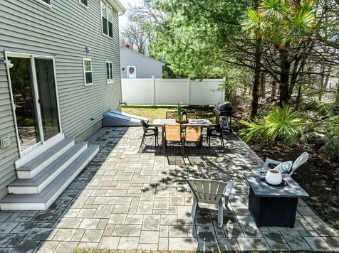 56 Ruby Lane Portland ME 04103