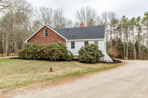 91 Merrill Gray ME 04039