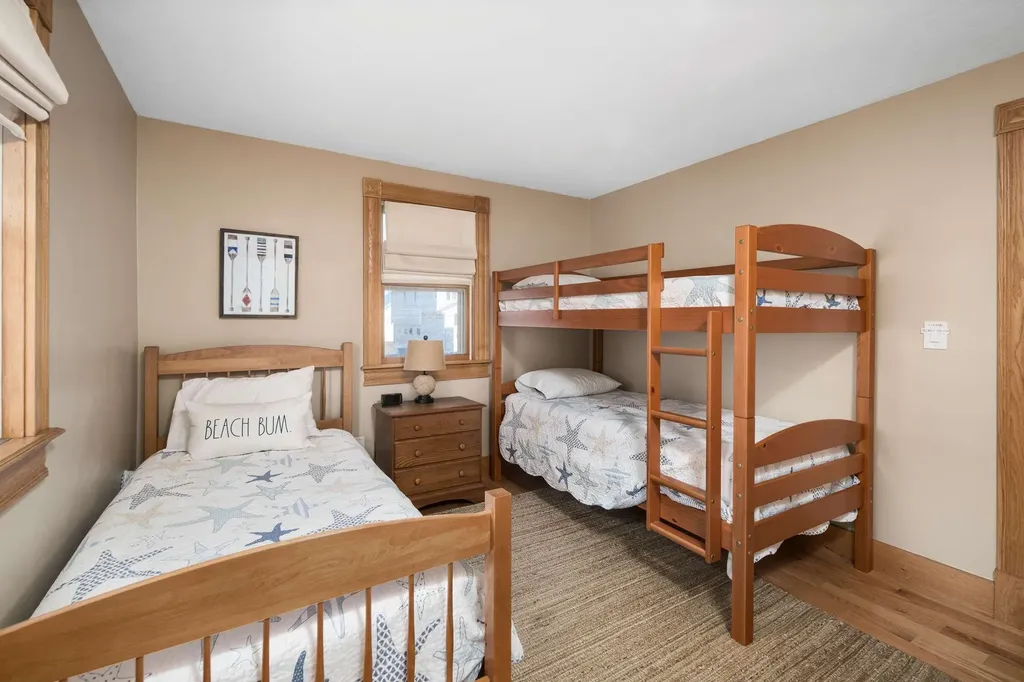 49 Highland Avenue York ME 03909