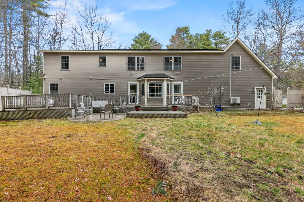 11 Hovey Lane Brunswick ME 04011