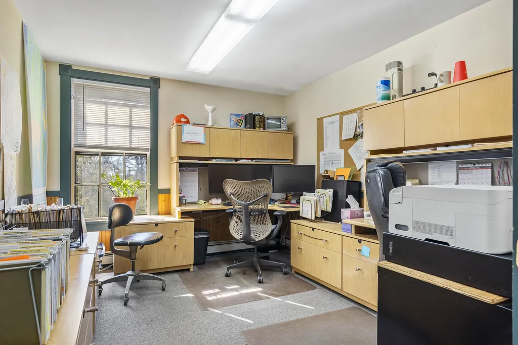 1037 Wiscasset Road Boothbay ME 04537