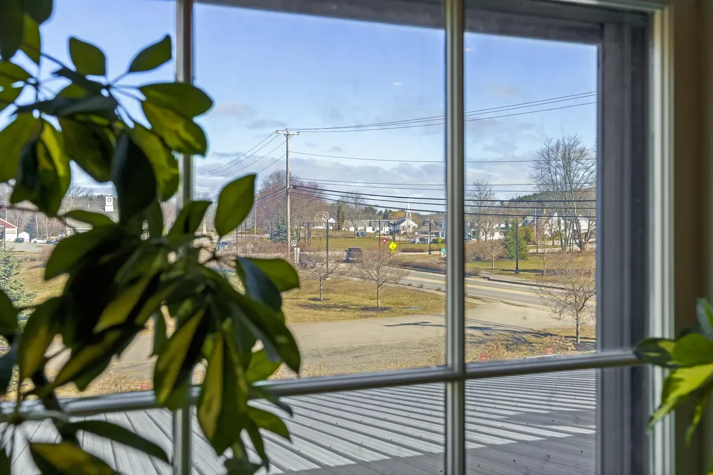 1037 Wiscasset Road Boothbay ME 04537