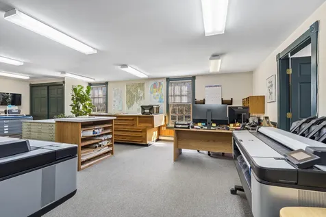 1037 Wiscasset Road Boothbay ME 04537