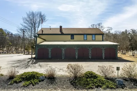 1037 Wiscasset Road Boothbay ME 04537