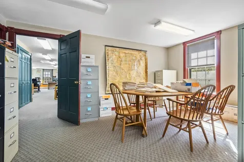 1037 Wiscasset Road Boothbay ME 04537