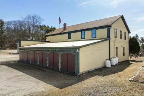 1037 Wiscasset Road Boothbay ME 04537