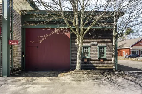 1037 Wiscasset Road Boothbay ME 04537