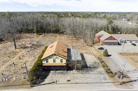 1037 Wiscasset Road Boothbay ME 04537
