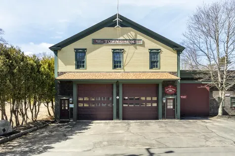 1037 Wiscasset Road Boothbay ME 04537