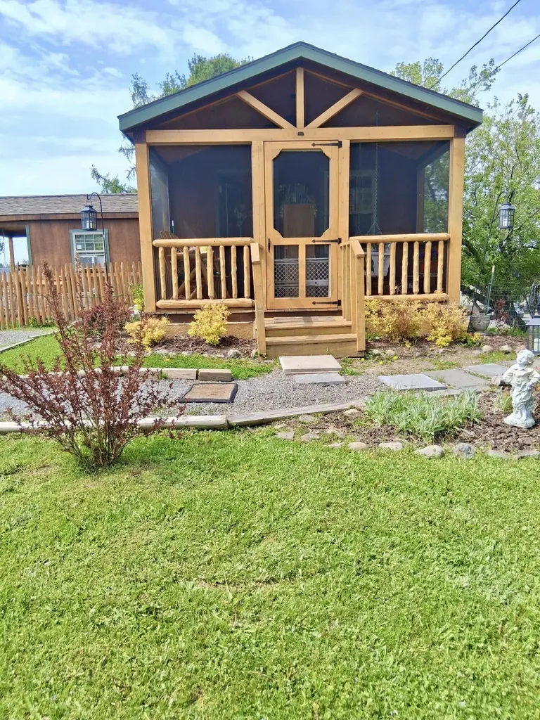 120 Pondview Street Limestone ME 04750