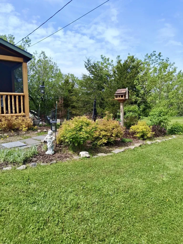 120 Pondview Street Limestone ME 04750