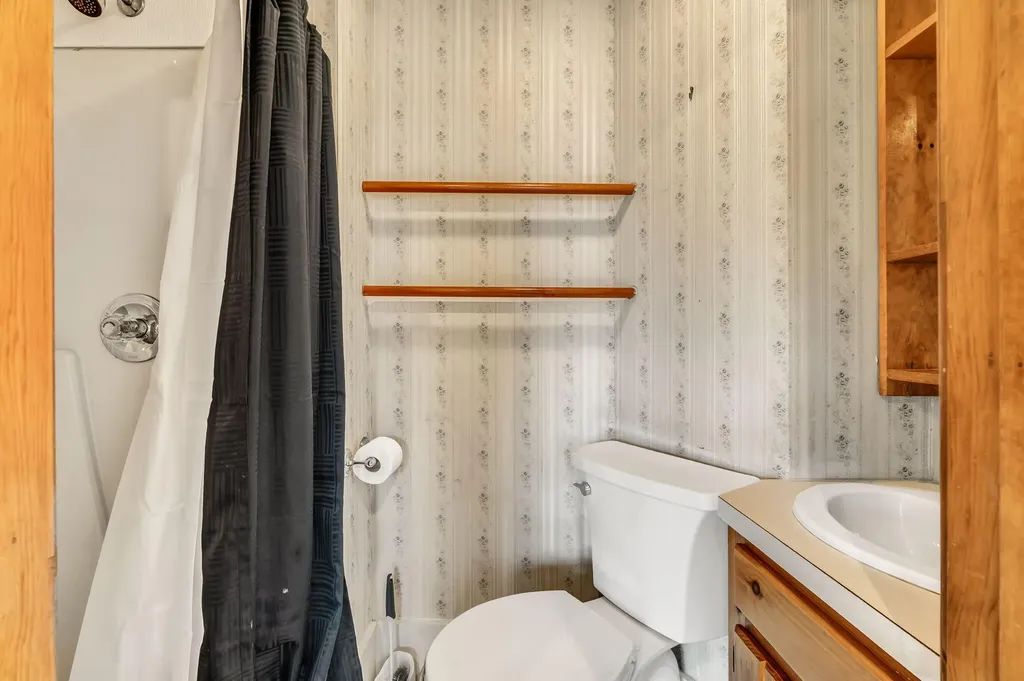 164 Madison Avenue Skowhegan ME 04976
