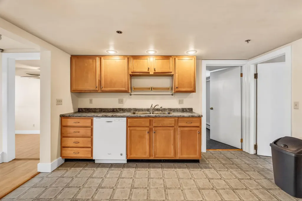 164 Madison Avenue Skowhegan ME 04976