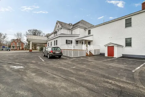 164 Madison Avenue Skowhegan ME 04976