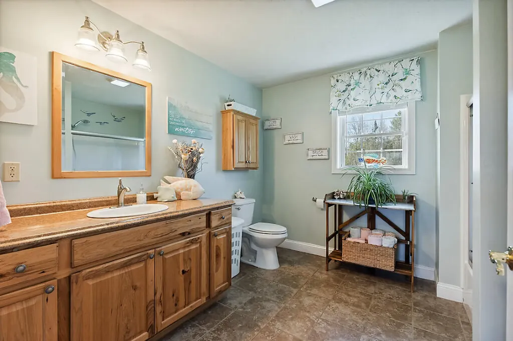 1391 Albion Road Winslow ME 04901