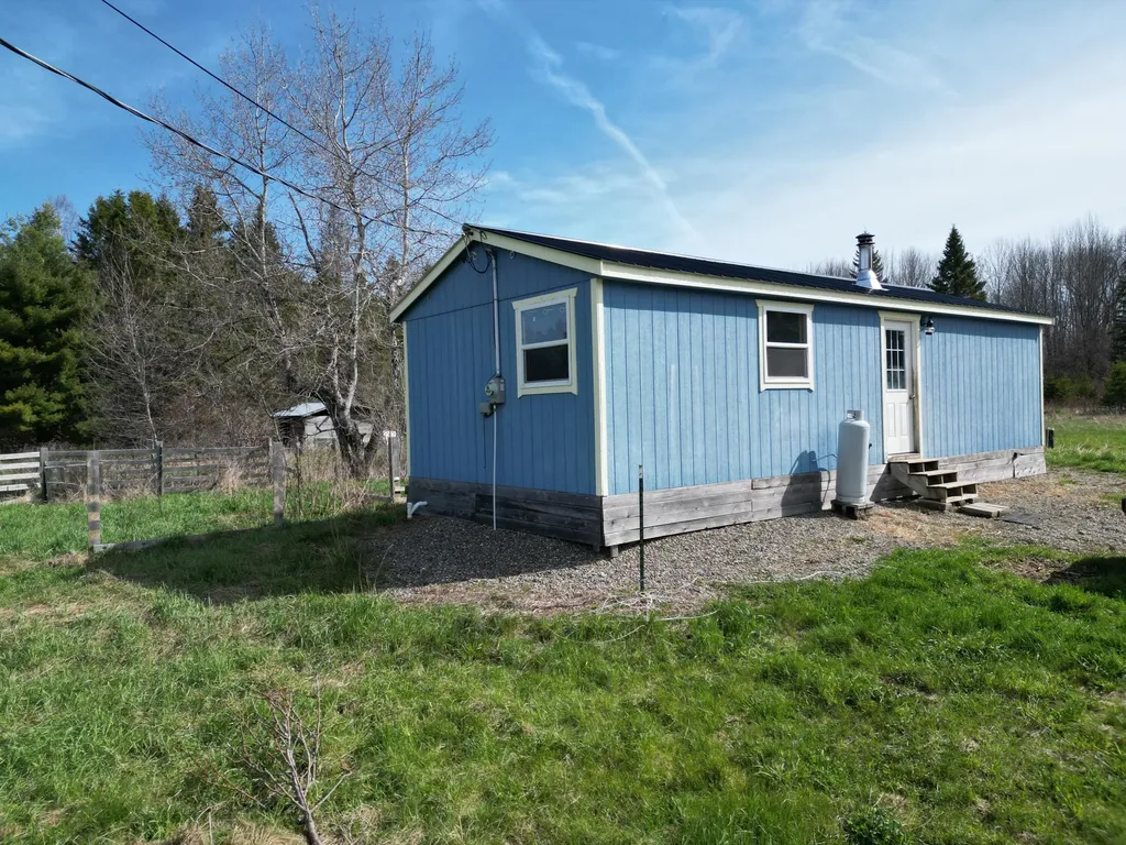 946 Main Street Springfield ME 04487