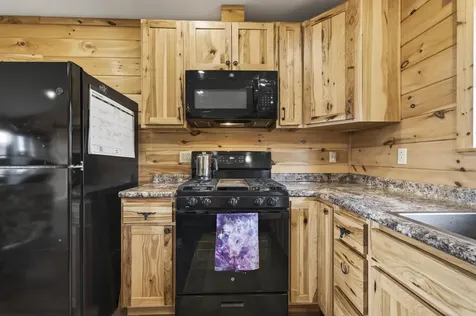 32 Sandy Ridge Lane Searsport ME 04974