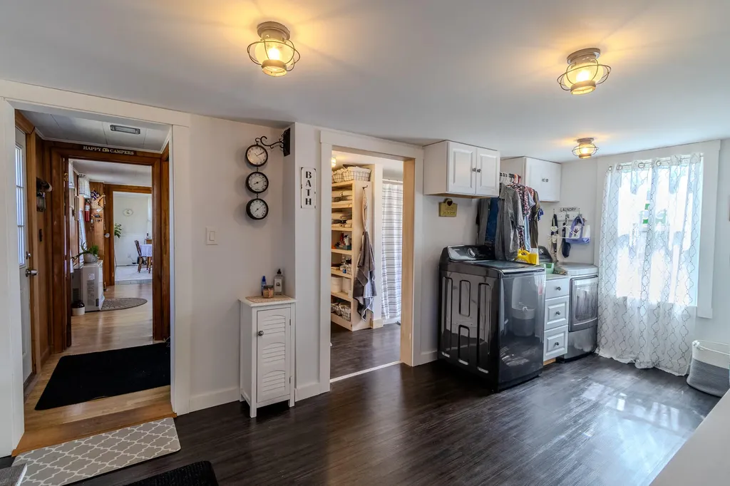 10 Frye Street Harrington ME 04643