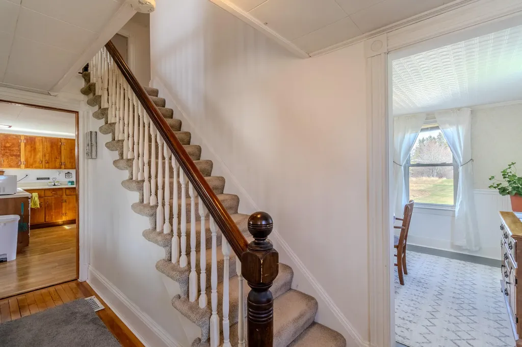 10 Frye Street Harrington ME 04643