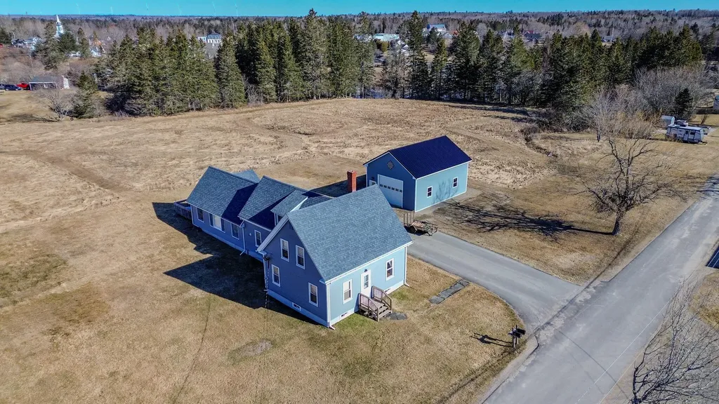 10 Frye Street Harrington ME 04643