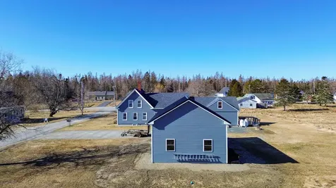 10 Frye Street Harrington ME 04643
