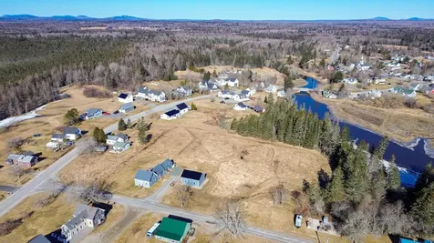 10 Frye Street Harrington ME 04643