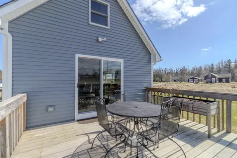 10 Frye Street Harrington ME 04643
