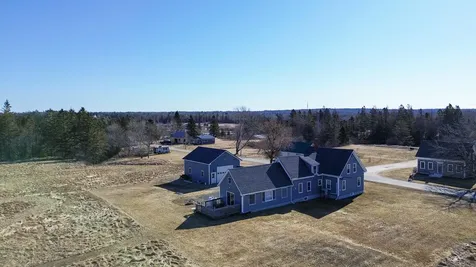 10 Frye Street Harrington ME 04643