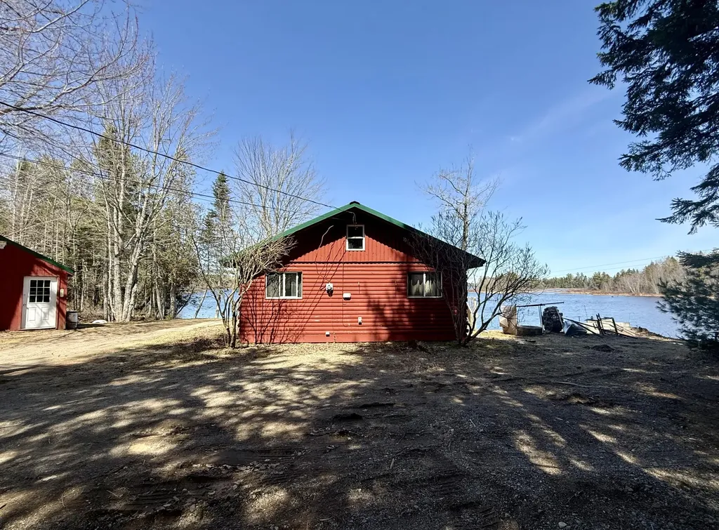 38 Lamb Farm Road Baileyville ME 04694