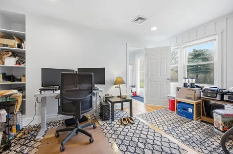 27 Fowler Road Cape Elizabeth ME 04107