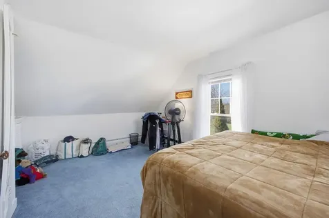 27 Fowler Road Cape Elizabeth ME 04107