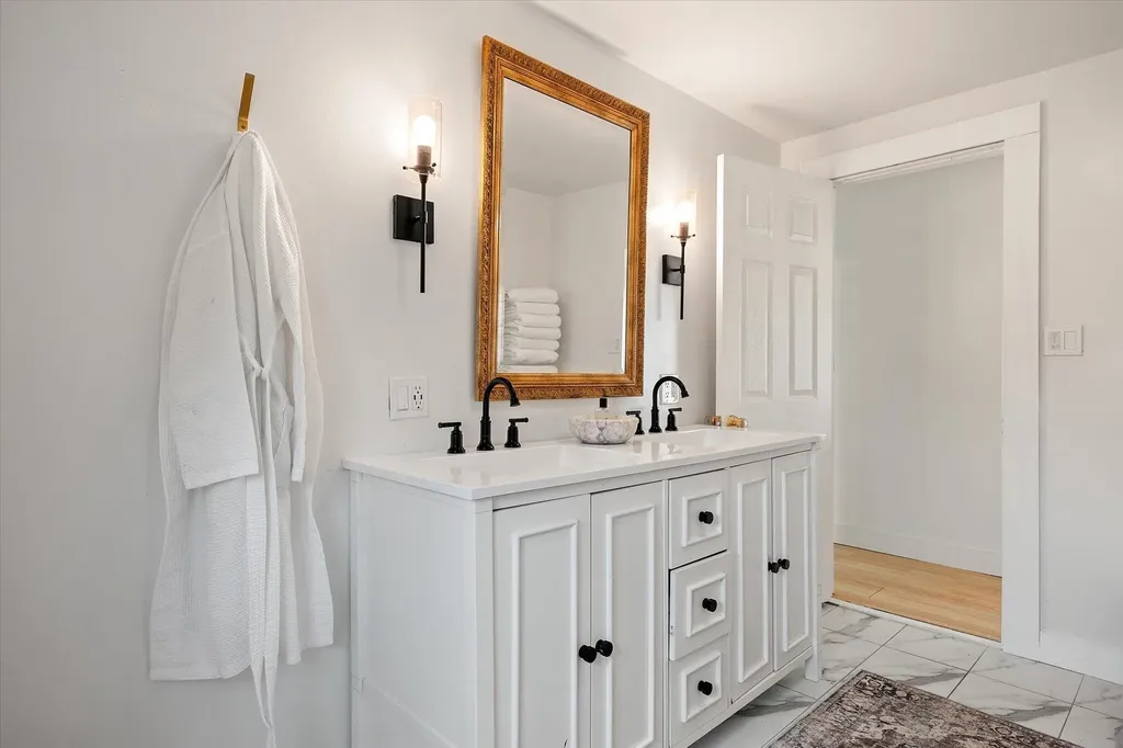 217 Williams Road Newport ME 04953