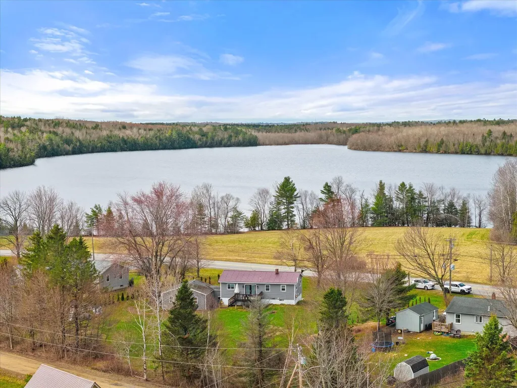 217 Williams Road Newport ME 04953