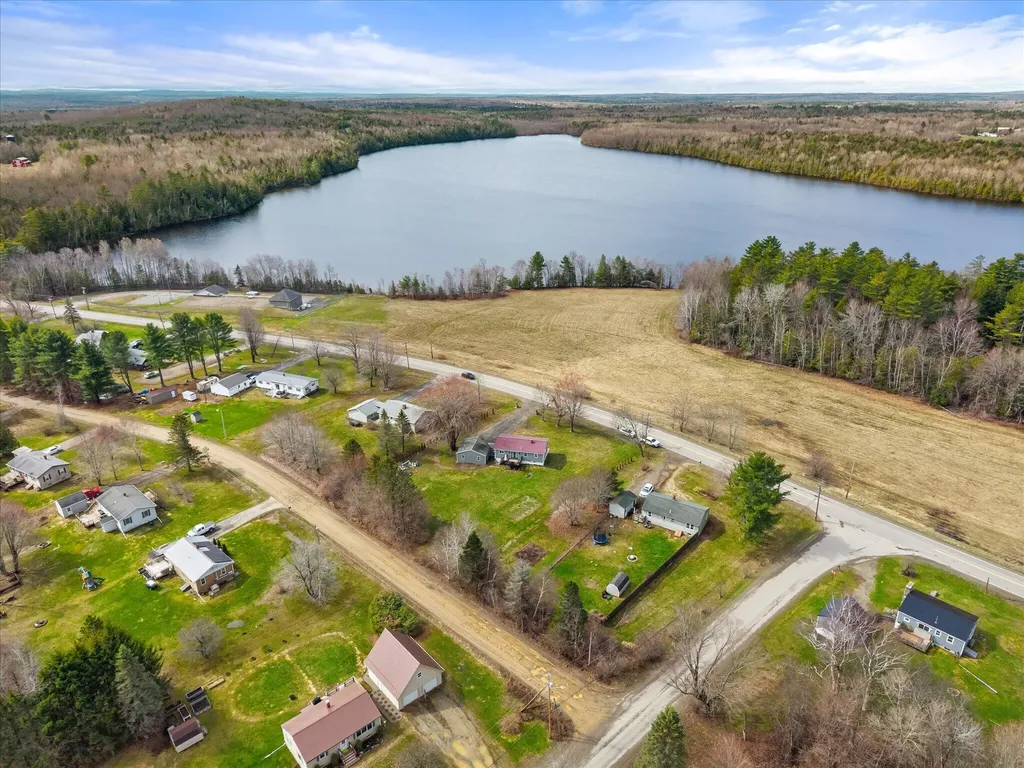 217 Williams Road Newport ME 04953